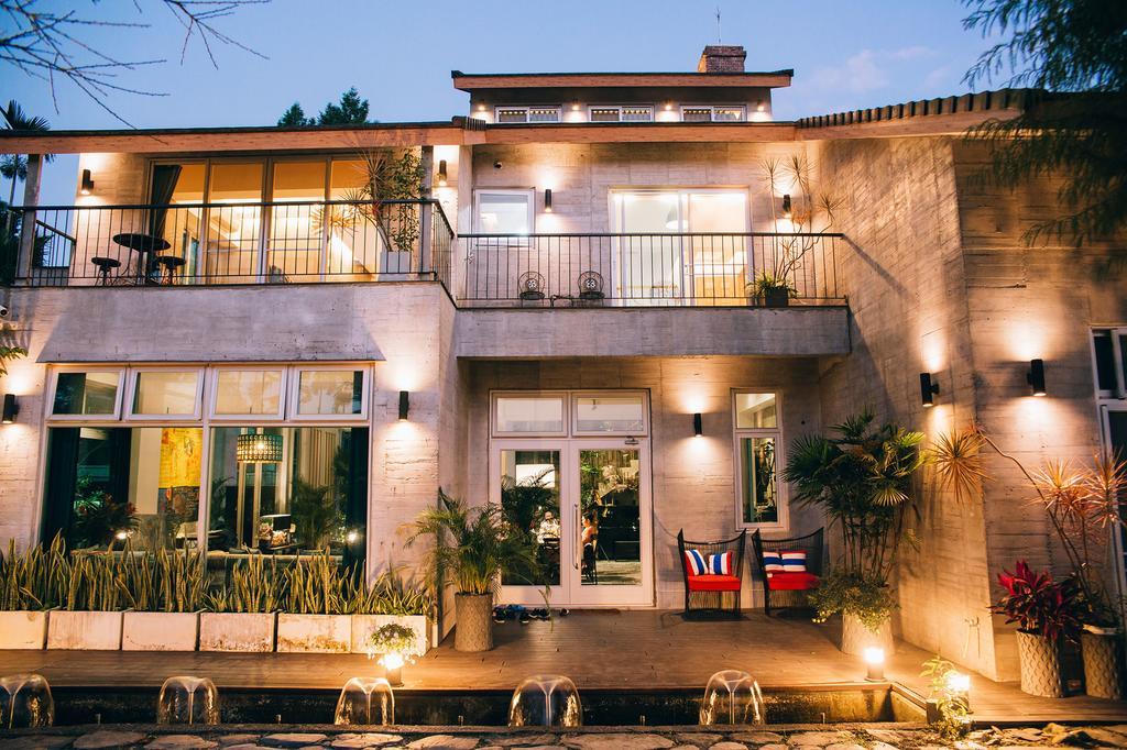 Look Bed And Breakfast Yuchi Exterior photo